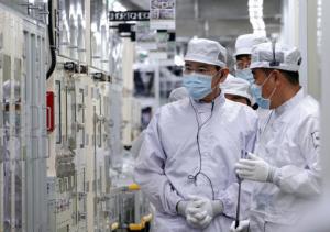 이재용 삼성전자 회장, 설 명절 말레이시아 찾아 배터리 사업 점검